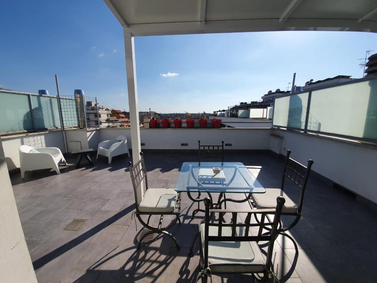 Penthouse 41 In Trastevere With Big Terrace Rom Exteriör bild