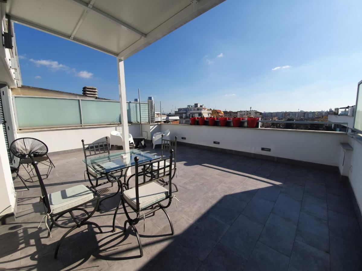 Penthouse 41 In Trastevere With Big Terrace Rom Exteriör bild